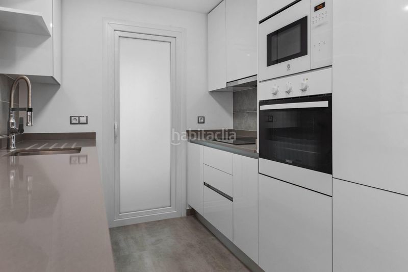 Foto 98043879-416a-4c49-84aa-de531ffad835. Apartament amb aparcament piscina a Los Arenales del Sol Elche / Elx