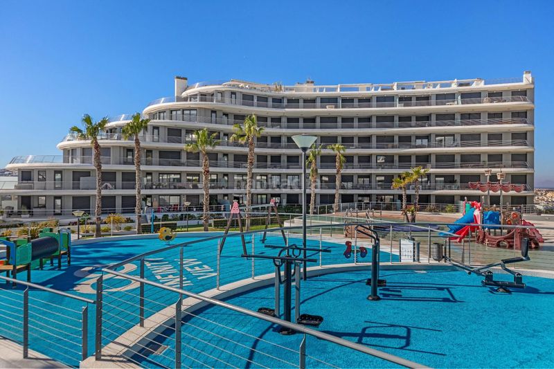 Foto a4927aa0-2013-455e-af4f-12ee8088c112. Apartament amb aparcament piscina a Los Arenales del Sol Elche / Elx