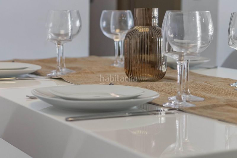 Foto b1798899-6b43-4173-8dc0-ea89a2544fc7. Apartament amb aparcament piscina a Los Arenales del Sol Elche / Elx
