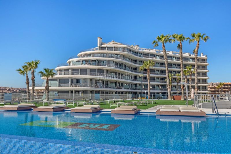 Foto b957a44b-8db5-424d-bdb8-cec7bd7dc397. Apartament amb aparcament piscina a Los Arenales del Sol Elche / Elx