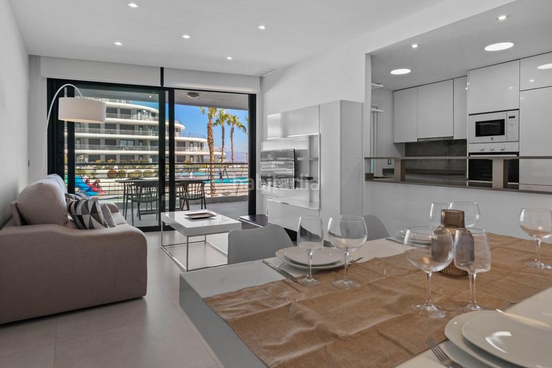 Foto cec2f31d-417b-4b7f-8d8d-020a535f3b5d. Apartament amb aparcament piscina a Los Arenales del Sol Elche / Elx