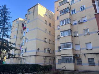 Appartement  Calle ruiz de alda. Se vende en el centro de valdemoro