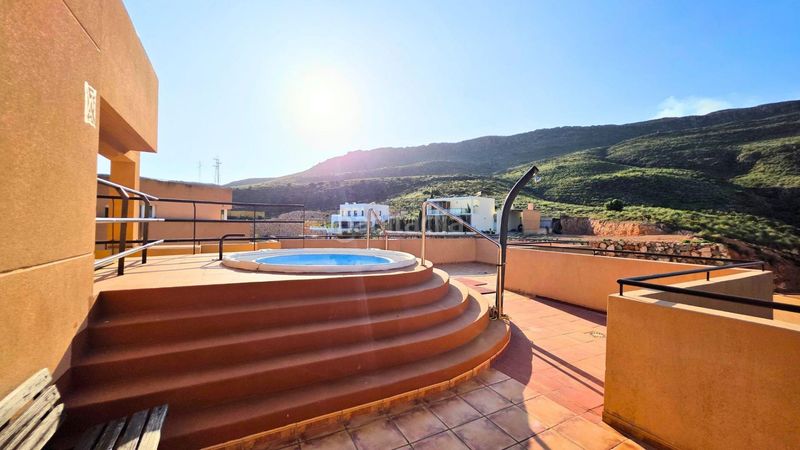 Foto 11a4c922-ea4e-4e88-a4ec-f5d0ec69420b. Pis a La Envía Vícar