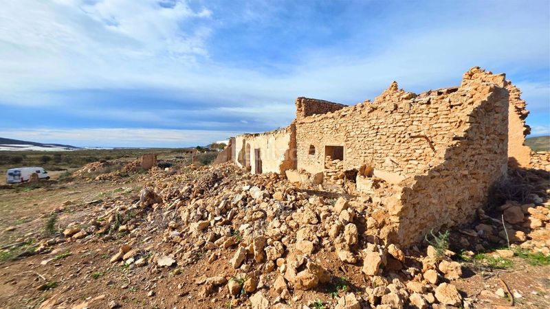 Foto 87ba5647-5310-470d-9069-a4f8604d4e72. Masia a Las Negras Níjar