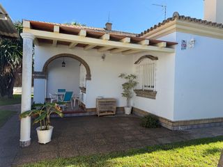 Chalet  Calle colibri. Exclusivo chalet independiente con piscina privada en calle coli