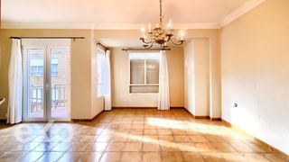 Etagenwohnung  Nou. Piso en benifayo