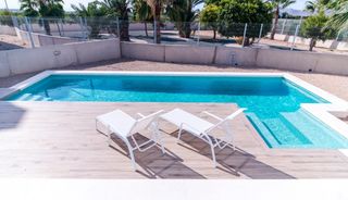 Appartement in Mar Menor golf. Apartamento con piscina comunitaria y piscina climatizada santa