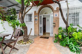 Casa a Núcleo urbano. Casa doble