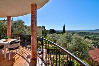 Chalet in Mas Mora-Sant Daniel. Chalet independiente con espectaculares vistas al mar, gran terr