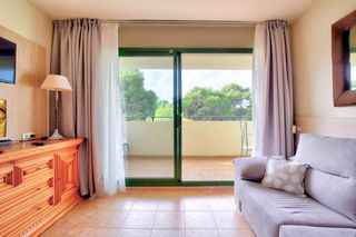 Pis  Carretera de la costa. Oportunidad de inversión en salou  con rentabilidad inmediata