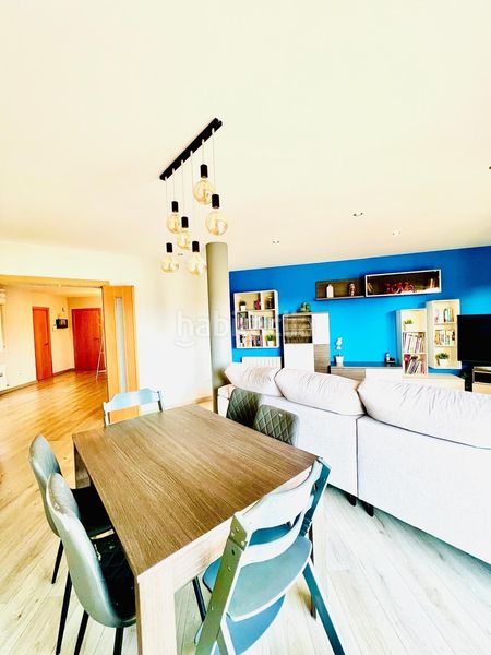 Foto 13e0dab6-6433-4abe-b159-5631e776b96a. Ático  en el centro de vilaseca amplio, luminoso y con gran terraza privada en Vila-seca