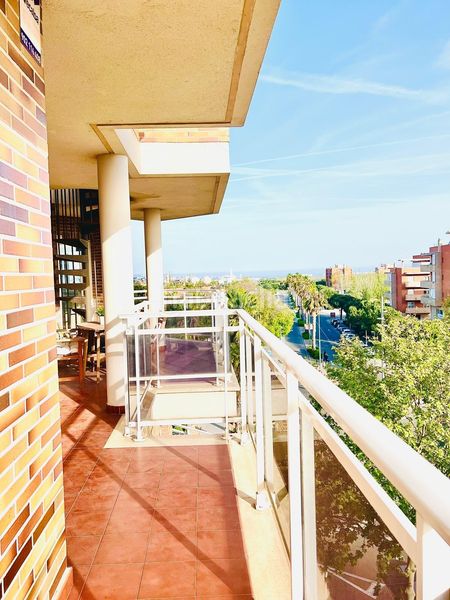 Foto 7c413ea2-06ce-45d7-9ee1-001a167a4917. Ático  en el centro de vilaseca amplio, luminoso y con gran terraza privada en Vila-seca