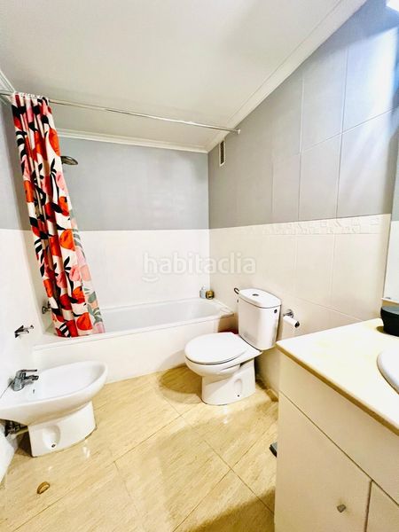 Foto c920d3e6-492b-48ac-9251-9c72a104f841. Ático  en el centro de vilaseca amplio, luminoso y con gran terraza privada en Vila-seca