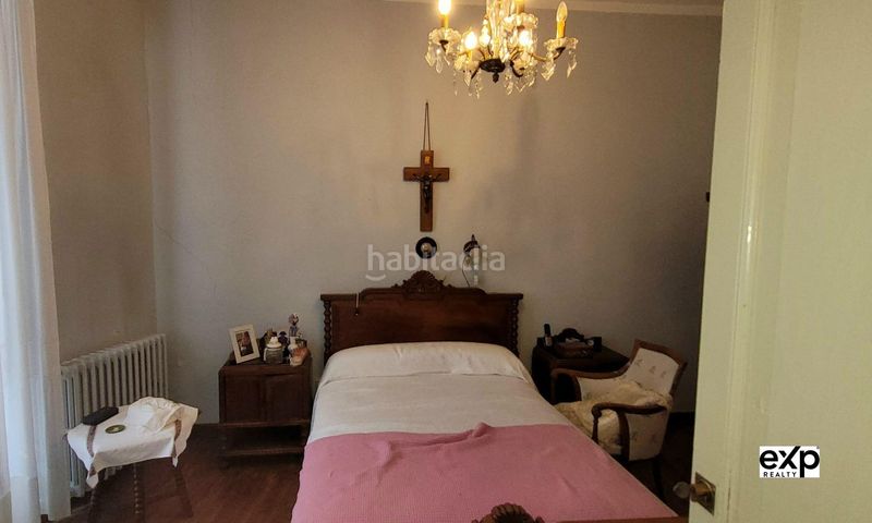 Foto 1e7d1994-fba5-4cc8-bfad-010e4a341083. Casa amb calefacció aparcament a Ribadeo