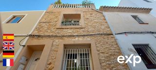 Maison jumelée  Carrer l'angel_de. Casa familiar histórica modernizada en el corazón de pedreguer