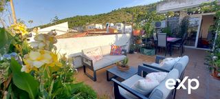 Reihenhaus  Carrer l'angel_de. Casa familiar histórica modernizada en el corazón de pedreguer