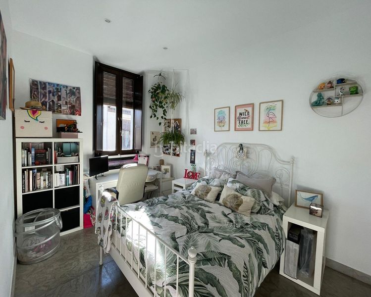 Foto 3438bfd8-2393-4881-b597-55f8fe7cee83. Edificio en pescaderia 22 edificio en venta cerca de la catedral. en Granada