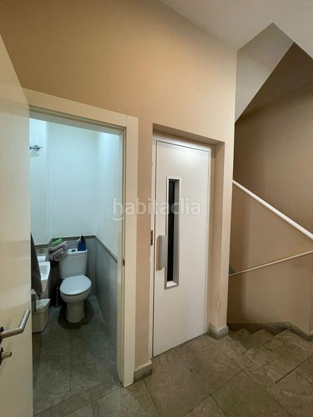 Foto 60b0b233-8b99-4285-bac1-e5652a1eaf53. Edificio en pescaderia 22 edificio en venta cerca de la catedral. en Granada