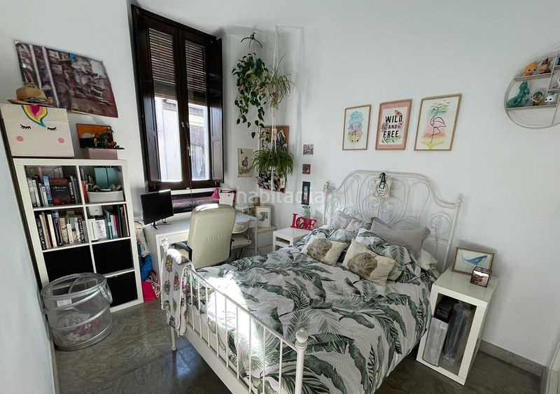 Foto 72e96735-982e-46b1-9bae-f4a14885c9e8. Edificio en pescaderia 22 edificio en venta cerca de la catedral. en Granada