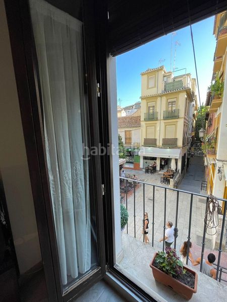 Foto b3279073-c28b-468b-a3cb-7fdcad6424dc. Edificio en pescaderia 22 edificio en venta cerca de la catedral. en Granada