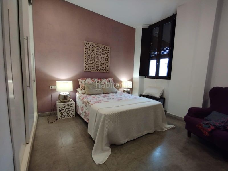 Foto c7fdc4d3-e0c1-4dc1-ab75-f429996307dd. Edificio en pescaderia 22 edificio en venta cerca de la catedral. en Granada