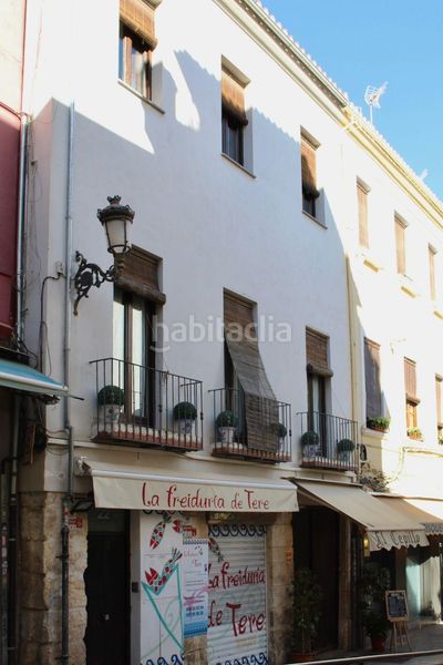 Foto d719c037-f85f-40f0-8fa2-7c9e0c1532e7. Edifici a pescaderia 22 a Centro - Sagrario Granada