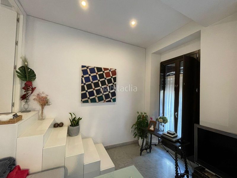 Foto e462f5dd-ccc0-4fe6-83a2-d4a18334c03b. Edifici a pescaderia 22 a Centro - Sagrario Granada