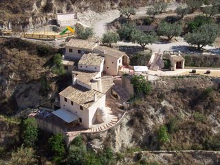 Masia a Partida ricote 12. El molino es un edificio del xii árabe restaurando y catalogado