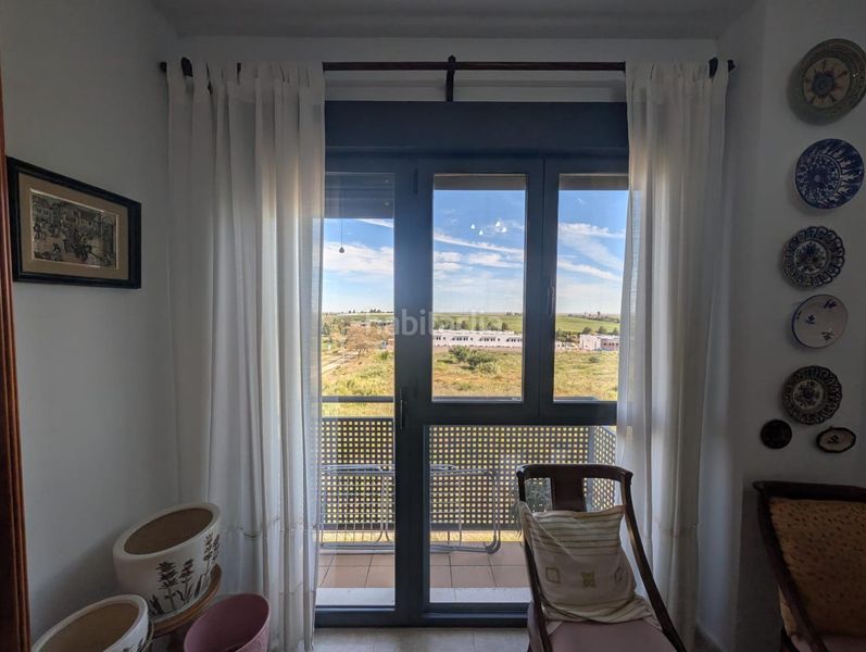 Foto 0a7386f2-1439-475f-a68a-9151b0bed528. Pis a La Hispanidad - Verdeluz Huelva