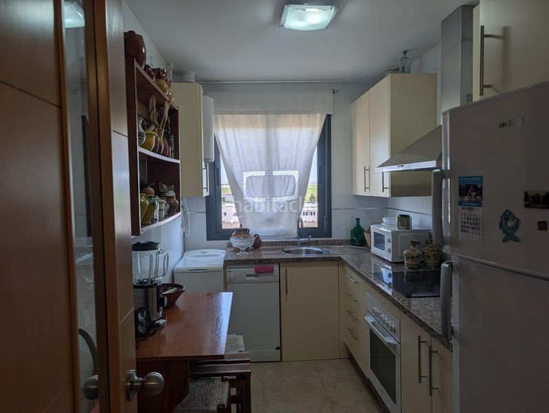 Foto 8ac7c91c-375a-47de-898e-753934fcd6a9. Pis a La Hispanidad - Verdeluz Huelva