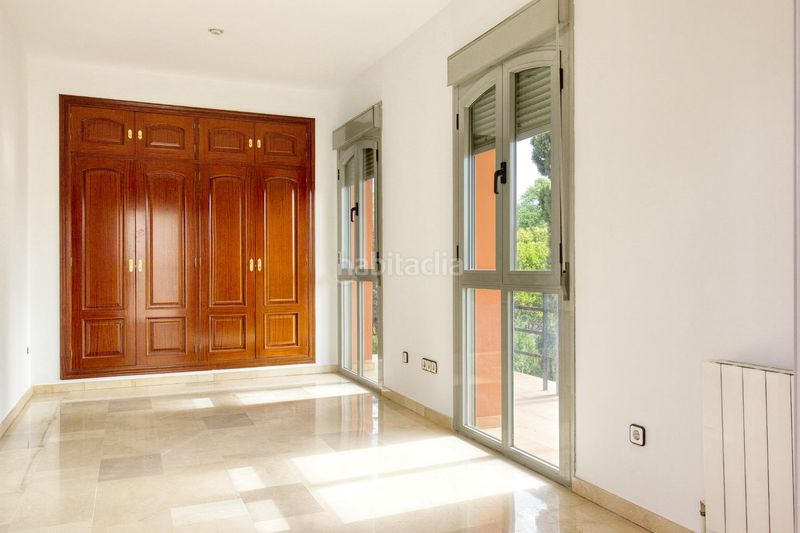 Foto 1468e3e1-98ce-4ae5-a910-2397d5a6fdee. Xalet amb aparcament a El Zaudín - Club de Golf Bormujos