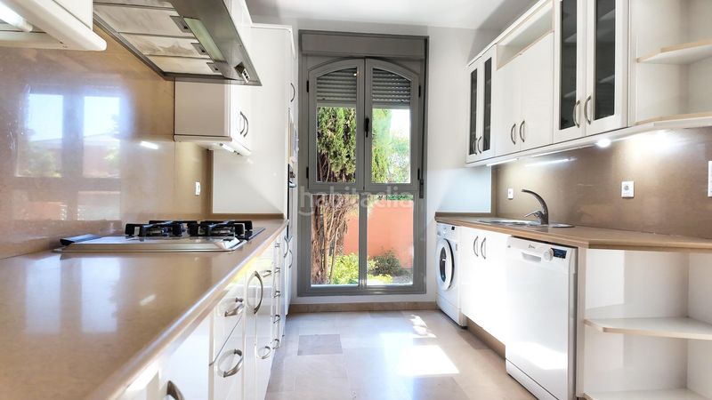 Foto 661eefb4-c88e-4a36-8a44-db283a9c459f. Xalet amb aparcament a El Zaudín - Club de Golf Bormujos