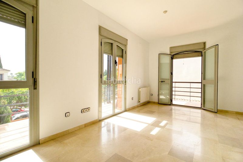 Foto 8a062a97-7de1-4655-b741-7cdae220c840. Xalet amb aparcament a El Zaudín - Club de Golf Bormujos