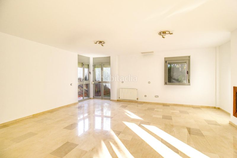 Foto 90efdb13-f48c-4141-a670-0deb05e5043b. Xalet amb aparcament a El Zaudín - Club de Golf Bormujos