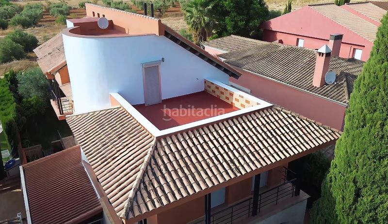 Foto 9beb84cc-f8dd-492b-86e6-a5c0d41ca14a. Xalet amb aparcament a El Zaudín - Club de Golf Bormujos