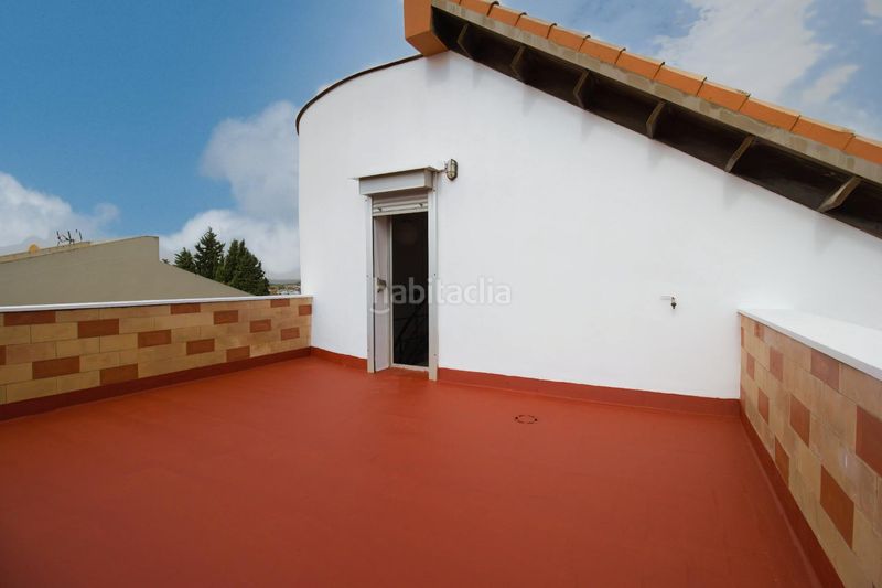 Foto cd862426-51b1-44c3-828d-23499c1b38b8. Xalet amb aparcament a El Zaudín - Club de Golf Bormujos