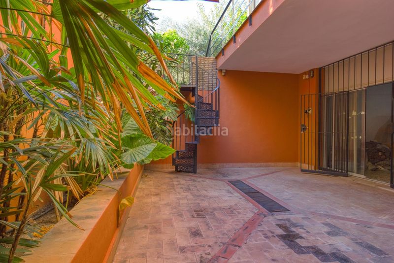 Foto d81cb42c-a6eb-48a8-aaf5-2ad8804f891a. Xalet amb aparcament a El Zaudín - Club de Golf Bormujos