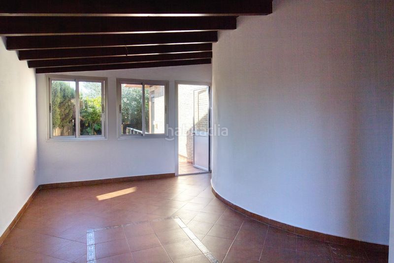 Foto fd6b9c92-8378-47f0-b84a-6d83318c5153. Xalet amb aparcament a El Zaudín - Club de Golf Bormujos