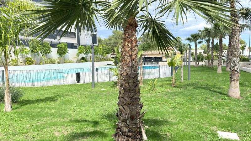 Foto 631c799d-47fb-4fec-9541-a532b272de43. Apartament amb aparcament piscina a Campoamor Orihuela