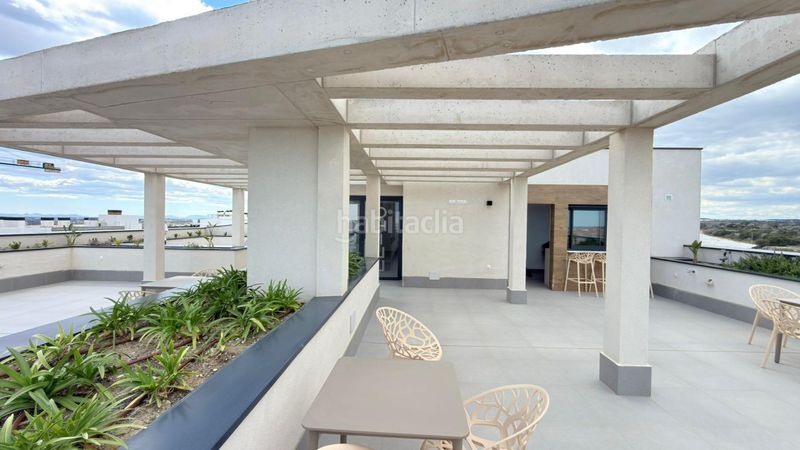 Foto b4106768-102d-4dba-bc05-6f77e9b9f514. Apartament amb aparcament piscina a Campoamor Orihuela