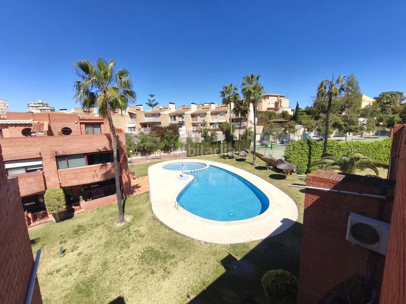 Foto 212a0642-c039-4fb5-97d2-709bdb545b9a. Casa adossada amb aparcament piscina a Cabo de las Huertas Alicante