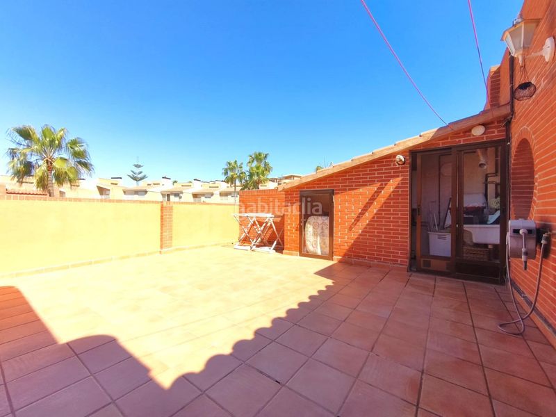 Foto 5b0f8446-ceac-4363-99af-98a149803233. Casa adossada amb aparcament piscina a Cabo de las Huertas Alicante