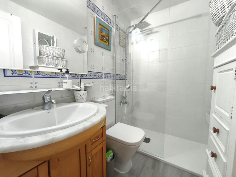 Foto 8f05d3b7-18bb-48e7-a454-723a3f81d5ff. Casa adossada amb aparcament piscina a Cabo de las Huertas Alicante