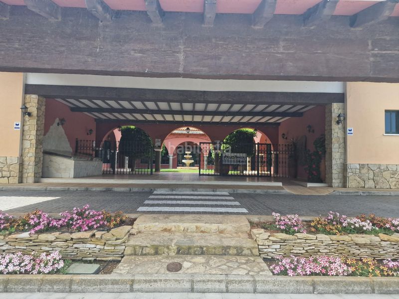 Foto 4f64211d-d098-45aa-ab34-5f210b53c870. Apartament amb aparcament piscina a San Jorge