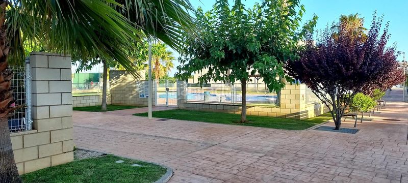 Foto d1a3e4ff-3771-4520-b935-0aedcfee3d6e. Apartament amb aparcament piscina a San Jorge