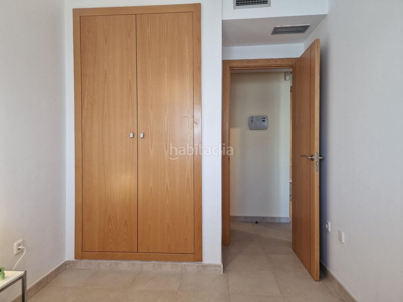 Foto dbf8092e-f115-41e7-a33c-59a07be9a032. Apartament amb aparcament piscina a San Jorge