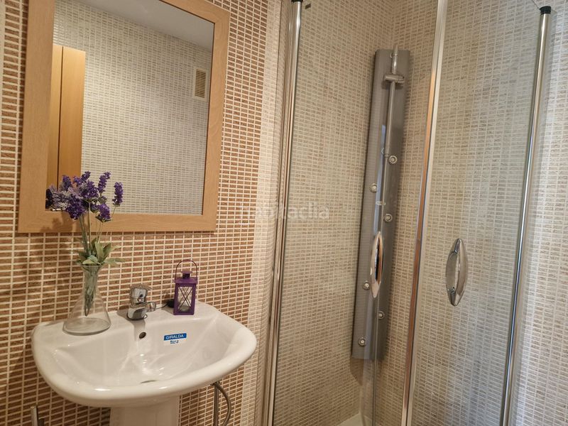 Foto eabf81d8-8df5-4fd1-a24b-56ff819c1de3. Apartament amb aparcament piscina a San Jorge