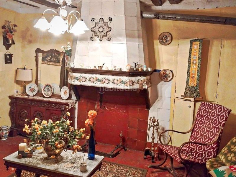 Foto 1faf42bb-6dfe-4dfd-b7d8-71e0a0cf319e. Casa adossada amb aparcament a Cinctorres