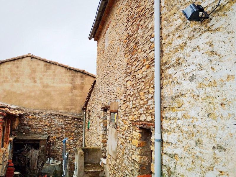 Foto 6774ae7c-a049-4959-8707-5b5c6f9156ec. Casa adossada amb aparcament a Cinctorres