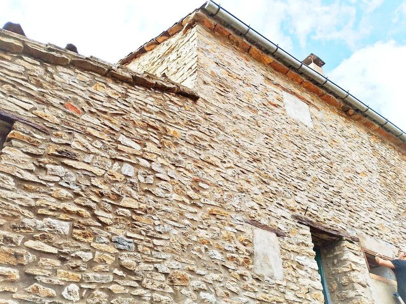 Foto 67e6f6a3-b704-4659-ad7c-40e8e6dcc9f2. Casa adossada amb aparcament a Cinctorres